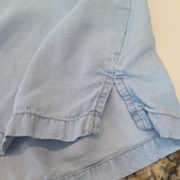 Lola River Light Wash Chambray Short Sleeve Boxy Crop Relaxed Button Up Shirt XL - Picture 11 of 11